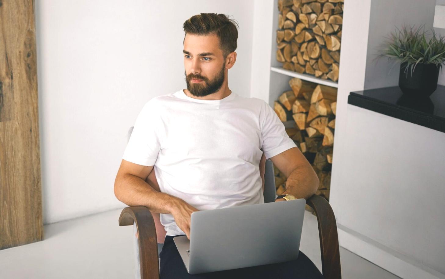 Finanzexperten diskutieren Bewertungsstrategien